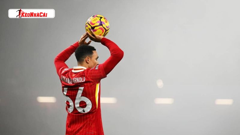 Phân tích lối chơi hai đội