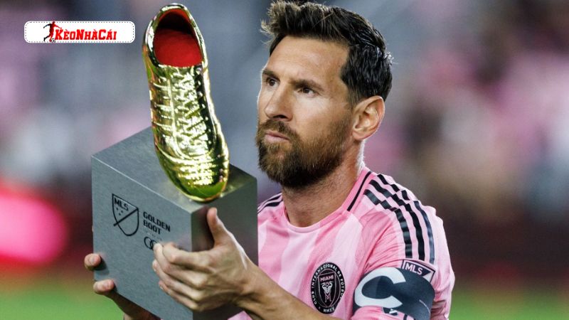 Tìm hiểu phong cách thi đấu của Messi